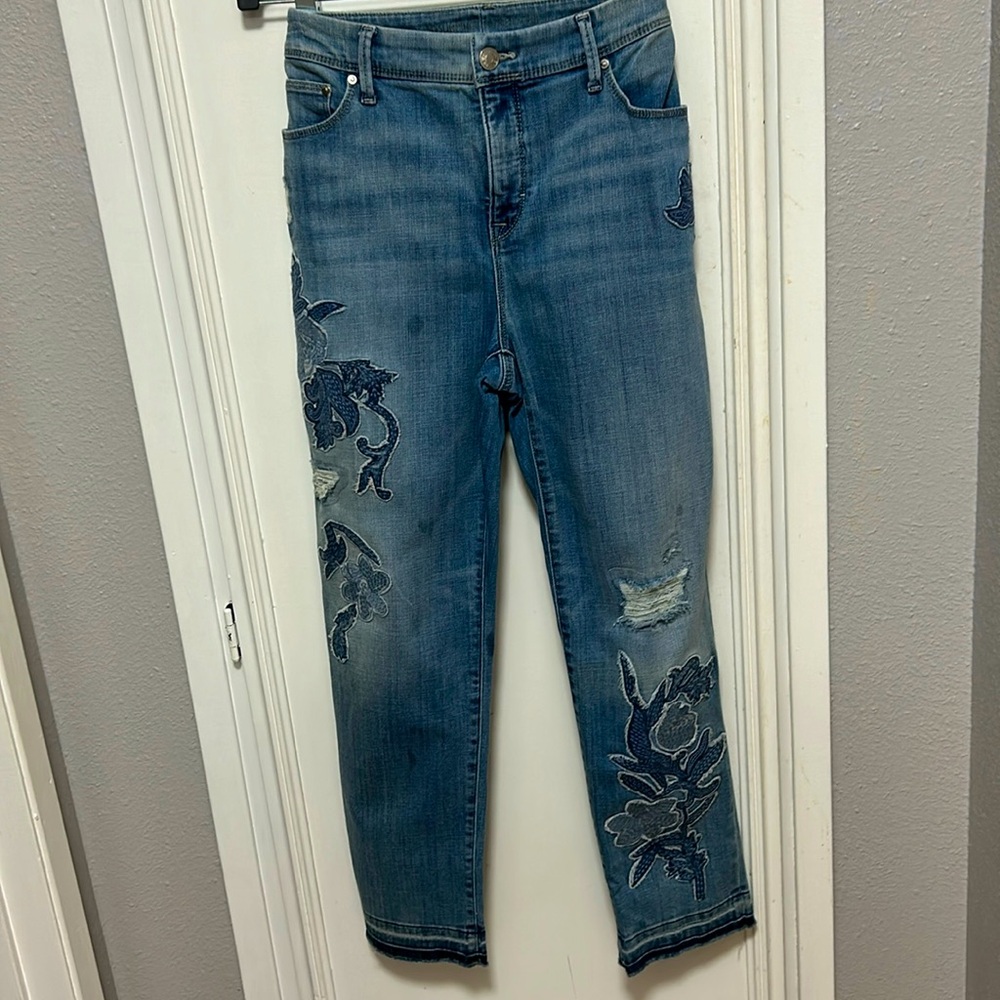 The so slimming girlfriend crop size 1  8/10 distressed  jeans, app flowers.